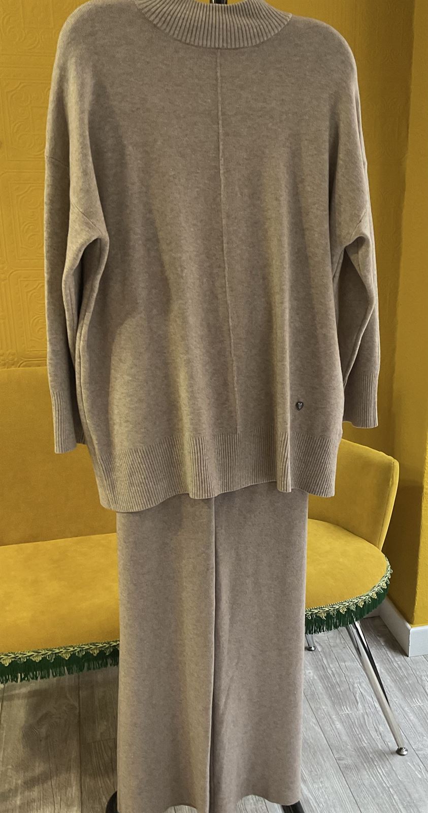 Traje de punto oversize - Imagen 1